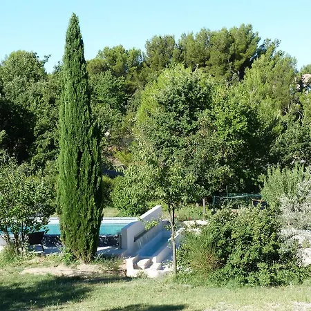 Le Mas De Pié Caud Bed and breakfast Rognes